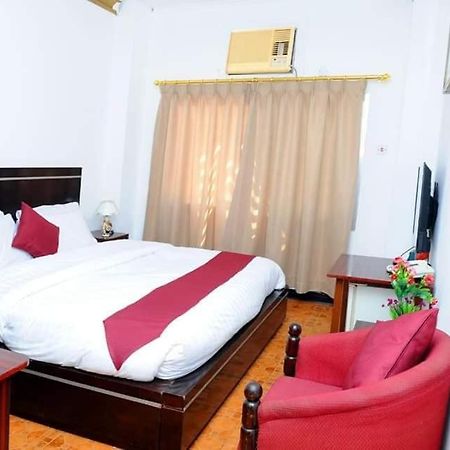 Bab Al Bahrain Hotel Al Manamah Esterno foto
