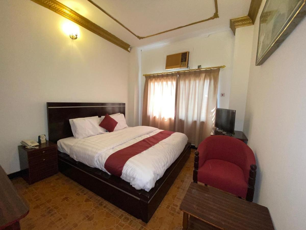 Bab Al Bahrain Hotel Al Manamah Esterno foto