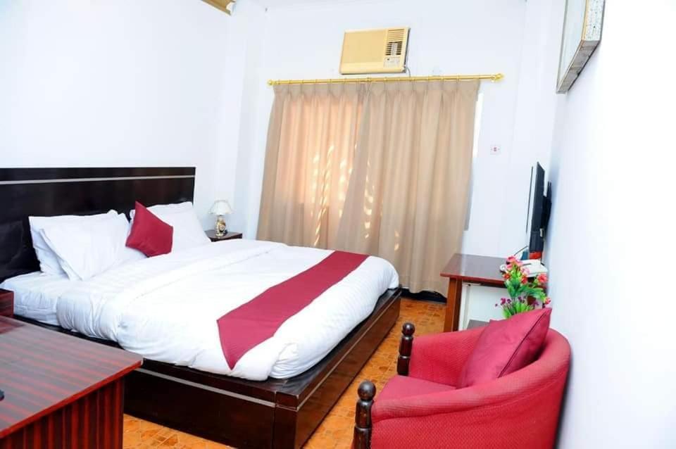 Bab Al Bahrain Hotel Al Manamah Esterno foto